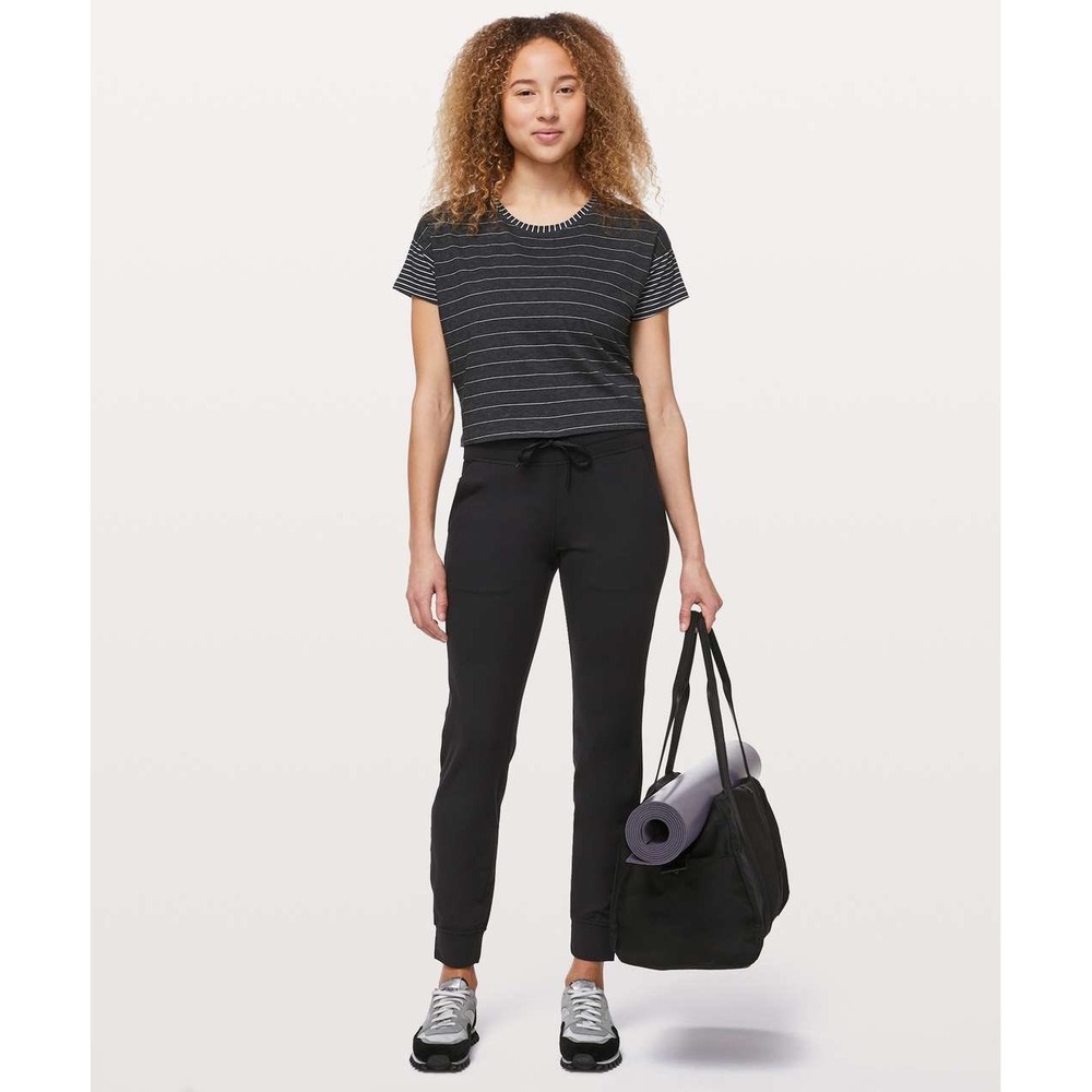 Lululemon Ready To Rulu Pant Women Size 6 Black Tapered Joggers